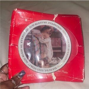 American vintage Greetings Red Praying Child Plate 1992